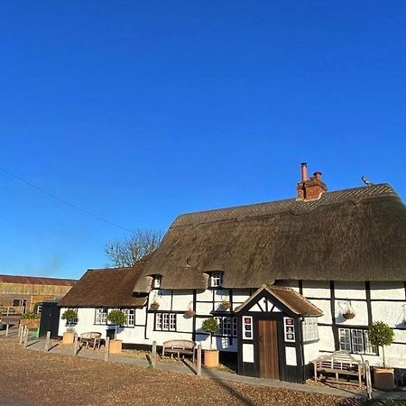 The Bottle & Glass Inn Harpsden Экстерьер фото